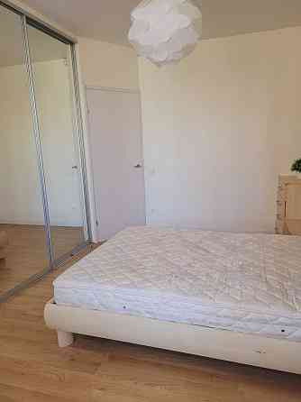 Оренда сучасної 2-к з власним паркомісцем. Центральний парк Ірпеня Ирпень