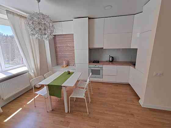 Оренда сучасної 2-к з власним паркомісцем. Центральний парк Ірпеня Ирпень