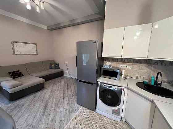 2к на Золотих Воротах + ПАРКОМІСЦЕ -  від власника Киев