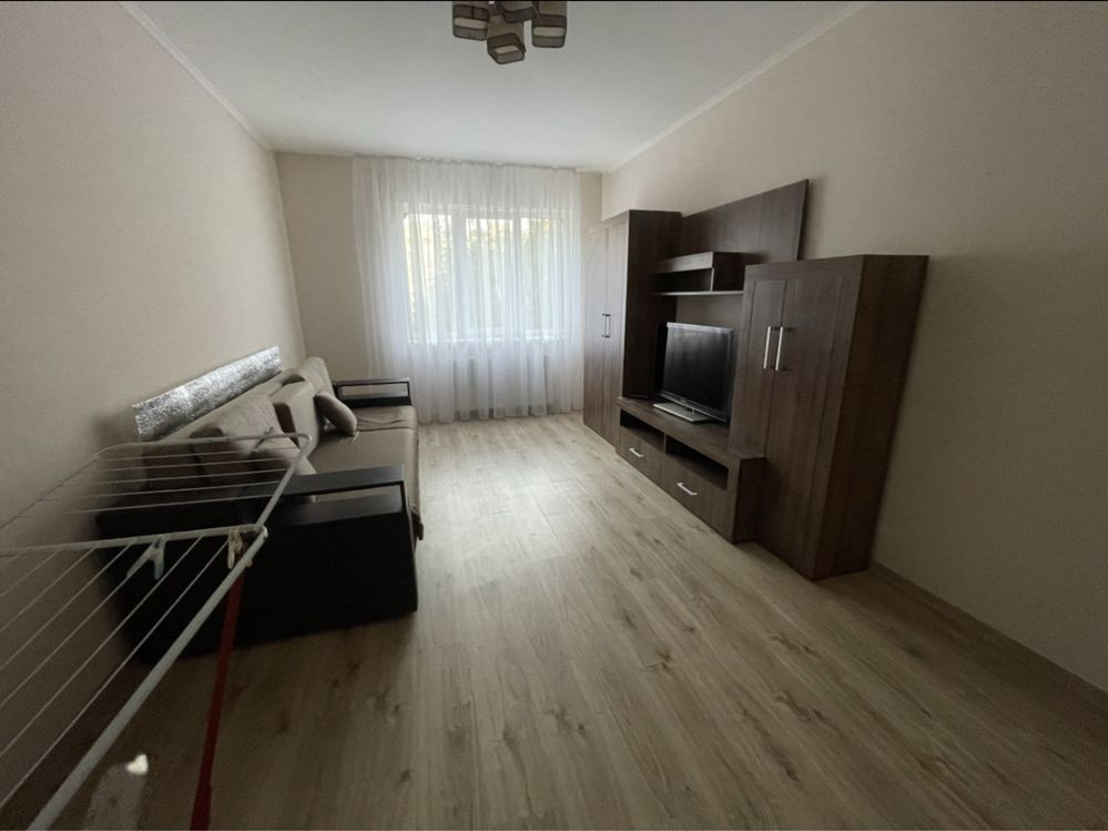 Простора 2 кімнатна квартира р-н Боздош Ужгород - зображення 6