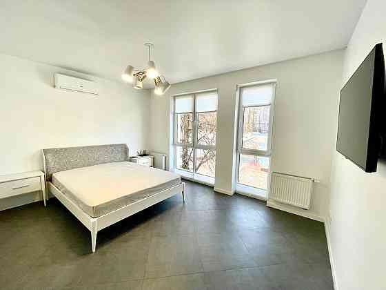 Продаж 1 кімнатна новобудова вул. Батуринська (центр міста) Львів