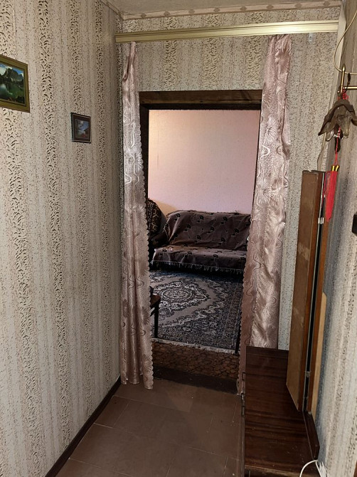 Продается 2 комнатная квартира Л/Б Каменское (Запорожская обл.) - изображение 8