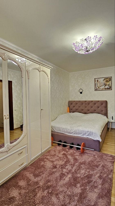 Оренда просторої 2 кімн. квартири, метро Позняки, вул. Ахматової 35 Киев - изображение 6