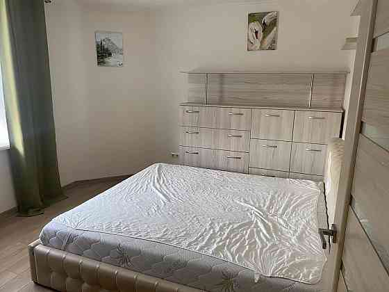 Оренда 1 кім.квартири по вул.Монюшка Довжанка