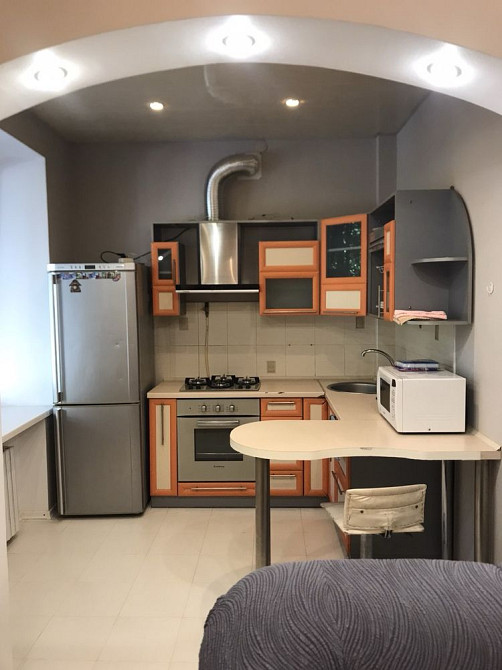 Аренда 3 кім., в центрі, пр.Свободи, після ремонту Каменское (Запорожская обл.) - изображение 1