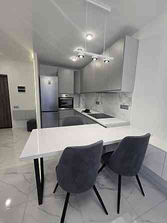 Здається 1-кімнатна квартира, ЖК West Towers
Код: 27102* Ужгород