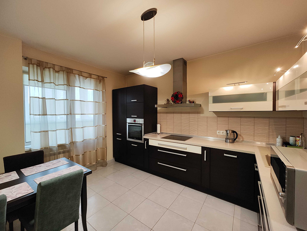 Здам 2 кімн. квартиру м. Голосіївська вул.  Віктора Забіли Киев - изображение 1