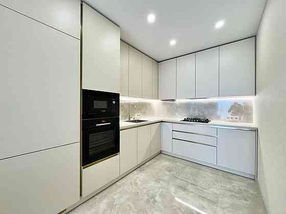 Оренда VIP 1 кім. квартири в новобудові бізнес-класу ЖК AVALON YARD Львов