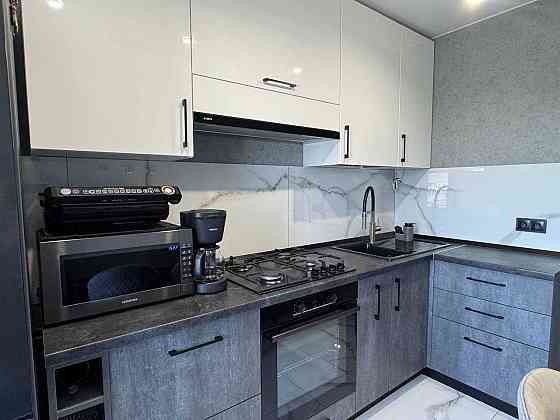 Продам 2к квартиру з ремонтом, Лівобережний-3, Донецьке шосе, Караван Днепр