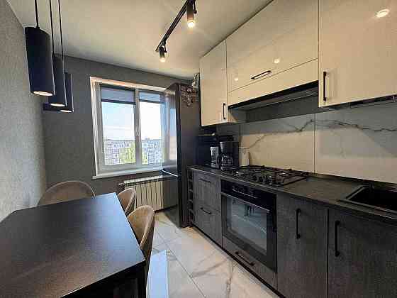 Продам 2к квартиру з ремонтом, Лівобережний-3, Донецьке шосе, Караван Днепр