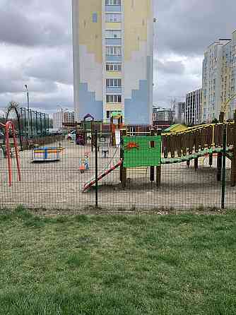 Однокмнатная ул Боголюбова срочно продам Киев