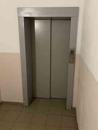 Однокмнатная ул Боголюбова срочно продам Киев