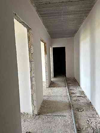 2к квартира з балконом. Зданий ЖК  Продаж без посередників Дымер