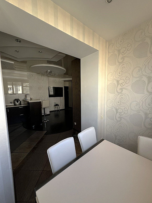 3трехкомнатная в новом кирпичном доме Одесса - изображение 3