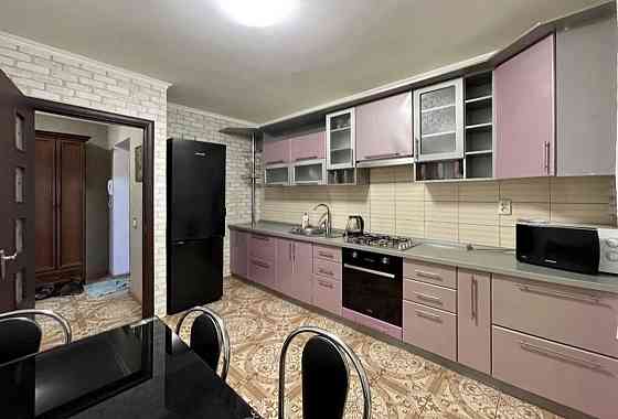 Шикарная 2 ком.кв.в новом доме.Политех Чернігів