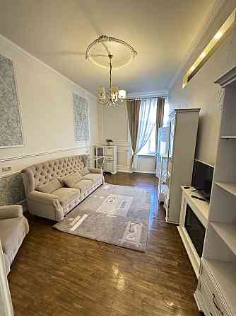 Здаєтся Двохкімнатна в центрі терміново Ужгород