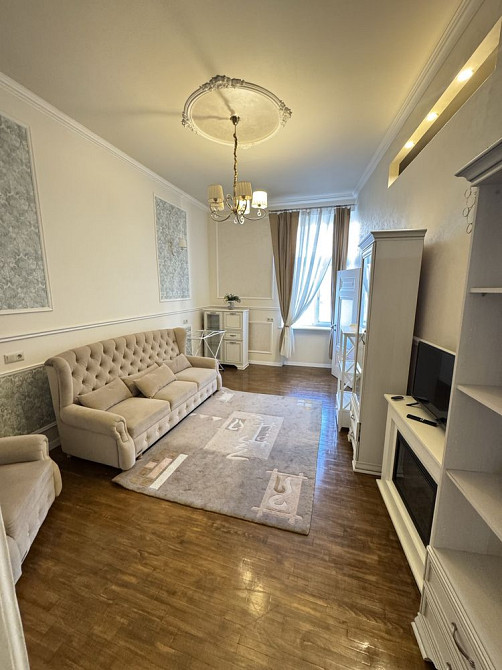 Здаєтся Двохкімнатна в центрі терміново Ужгород - зображення 3