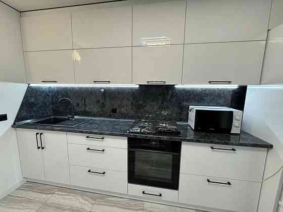 Оренда 2 кімнатної квартири на просп. Злуки Тернополь