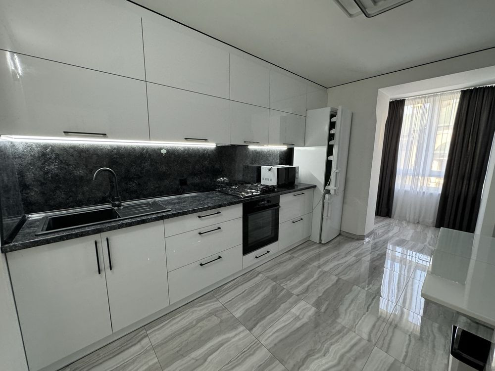 Оренда 2 кімнатної квартири на просп. Злуки Тернополь - изображение 1