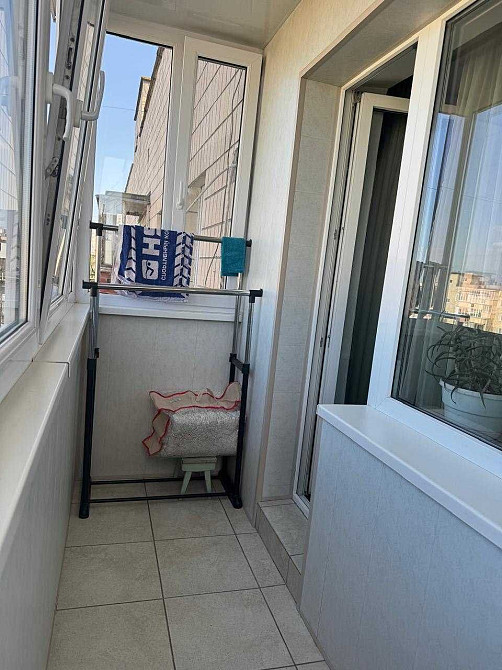 Розділька трикімнатна квартира 70m2 |м| Лісова Киев - изображение 5