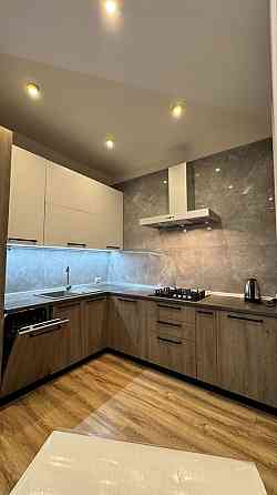 Оренда стильної квартири в центрі . Вул. Підгірна. Ужгород