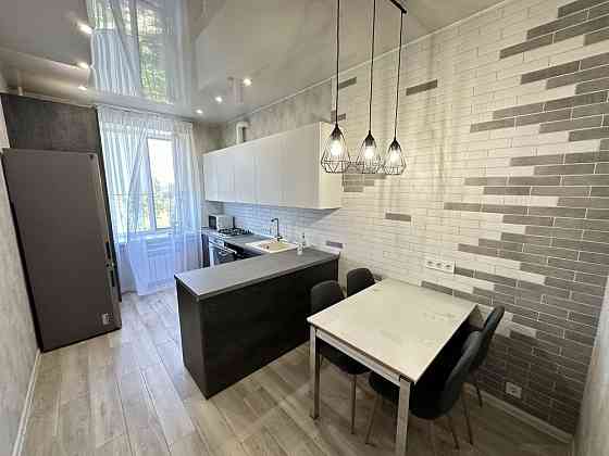 Оренда двокімнатної квартири в новобудові. Центр. Полтава