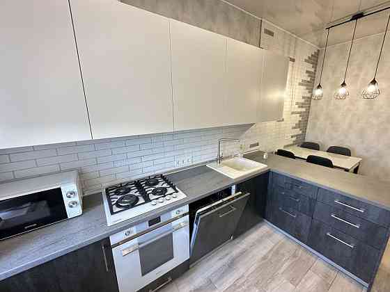 Оренда двокімнатної квартири в новобудові. Центр. Полтава