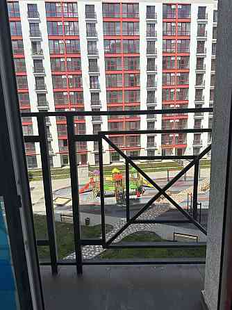 Продаж 2 К на Довженка Крихівці