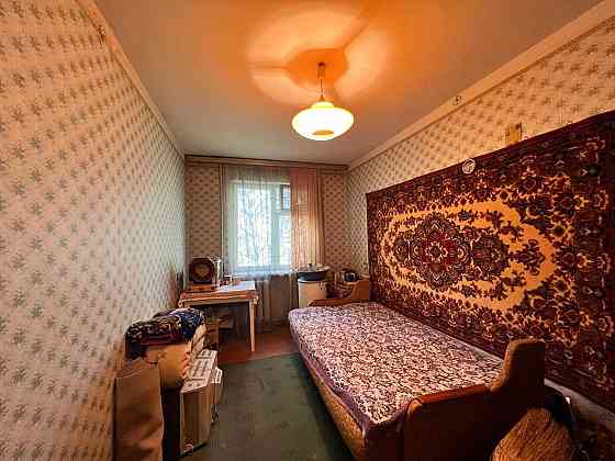 Очень срочно! Черемушки! 2-комн! 4 этаж! Одесса