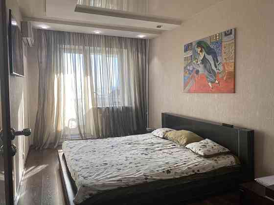 Продам квартиру з ремонтом і меблями. Торг Запорожье