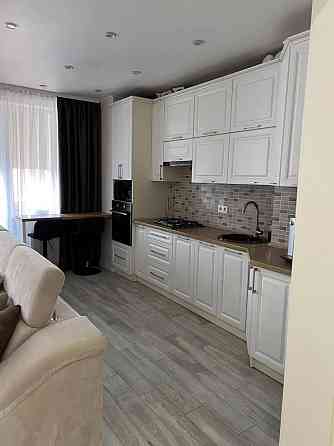 Двокімнатна квартира з новим ремонтом в новобудові на Хлібній Львов