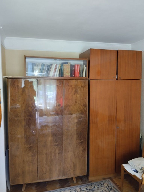 2-х комнатная раздельная !Ул Строителей Метро Дарница 10 мин ходьбы Киев - изображение 2