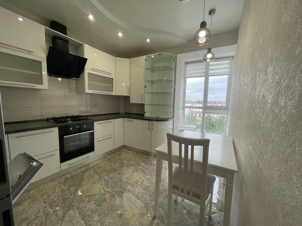 Здам в оренду квартиру на Щасливому. Ровно - изображение 1