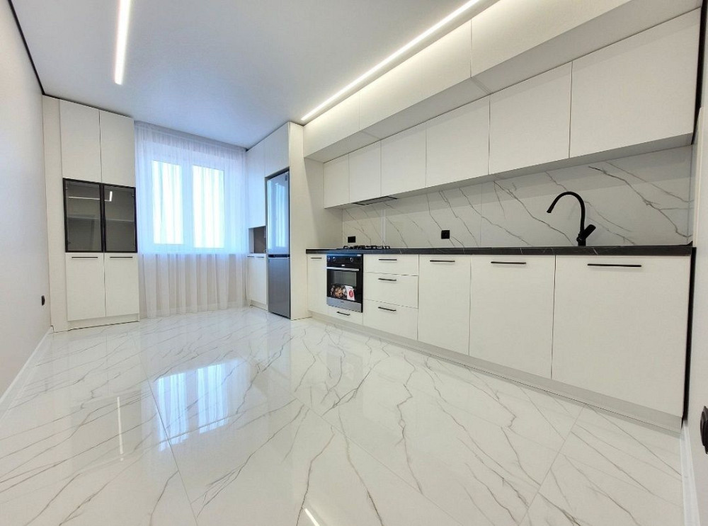 1к.Відродження/Лучеськ! 9/10ц, 45м2, Авт.оп! Ремонт, мебл.техніка! Луцк - изображение 1