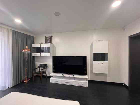 Оренда 3-кім. квартири на вул. Малоголосківська Львов