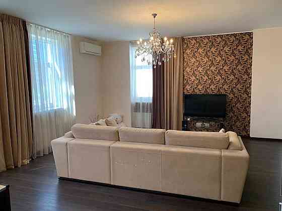 Квартира в ЖК Авеню на бульварі Міхновського. Печерськ. Киев