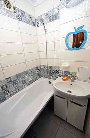 Здається хороша 2х кімнатна квартира з косметичним ремонтом! Хмельницкий