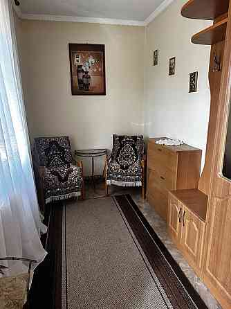 Квартира 4 - ьох кімнатна з власним входом. Иршава