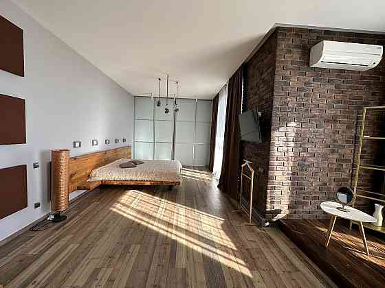 Ексклюзивна Оренда  вул. Б. Хмельницького, поблизу ТЦ ВАМ. Львів