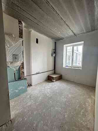 Євро 2к квартира з частковим ремонтом! Гардеробна! Мін оформлення! Буча