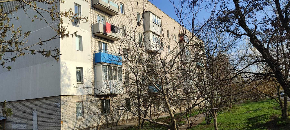 Продажа Своей 1 - к. кв. по ул. Новошкольная.92-44 Днепр - изображение 1