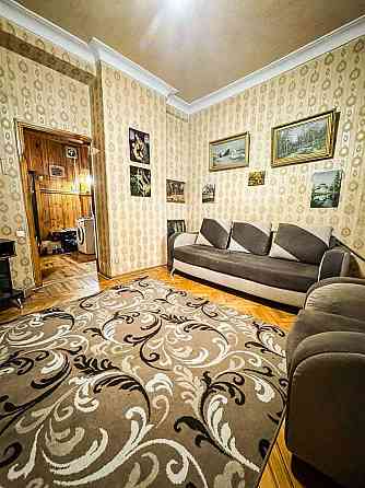 Двух-кімнатна повнометражна квартира Фортечна  с пристройкою Запорожье