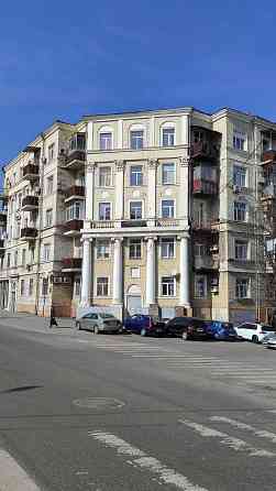 Продам 2х сталинку в центре города Днепр