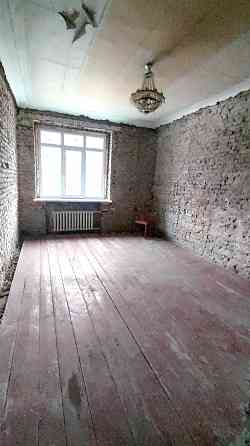 Продам 2х сталинку в центре города Днепр