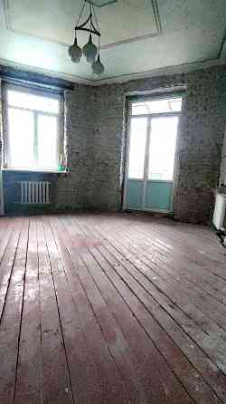 Продам 2х сталинку в центре города Днепр