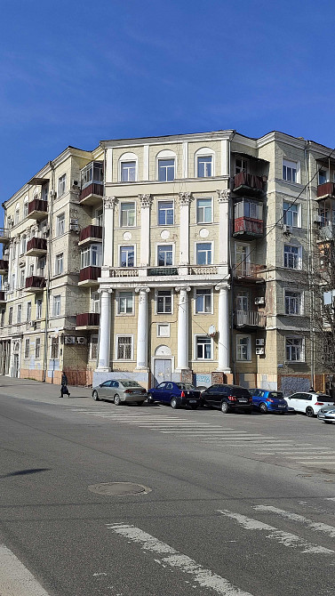 Продам 2х сталинку в центре города Днепр - изображение 1