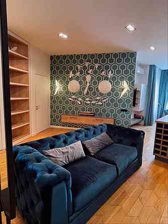 Оренда стильної трикімнатної квартири в ЖК Бульвар Фонтанів Київ