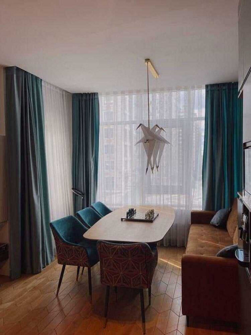 Оренда стильної трикімнатної квартири в ЖК Бульвар Фонтанів Київ - зображення 4