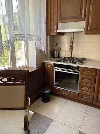 Здам 2к квартиру Соломянський Ушинського,13 Севастопольска площа Київ