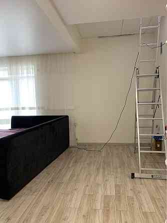 Чотирикімнатна квартира для сім'ї біля школи у Винниках Винники